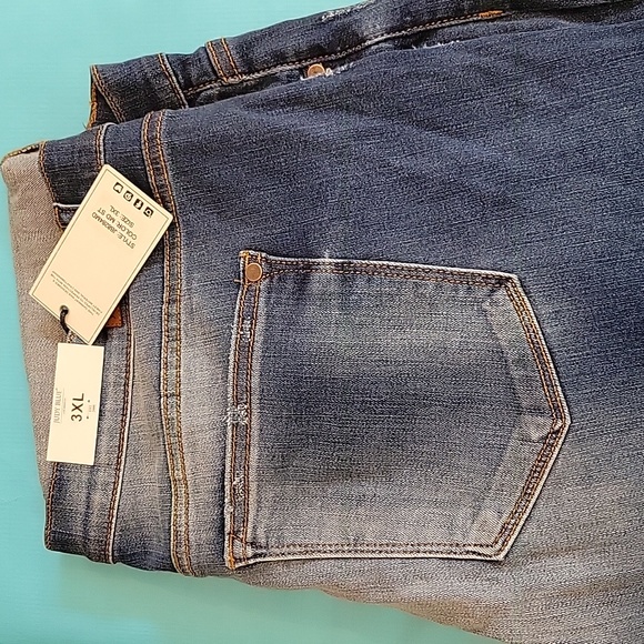 Judy Blue Denim - Judy Blue Boyfriend Jeans 3XL